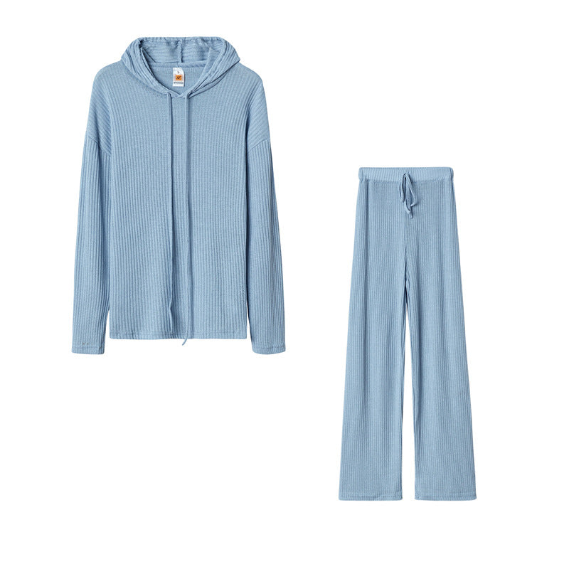 Ensemble confortable de pull et pantalon pour femmes Chic & Stil