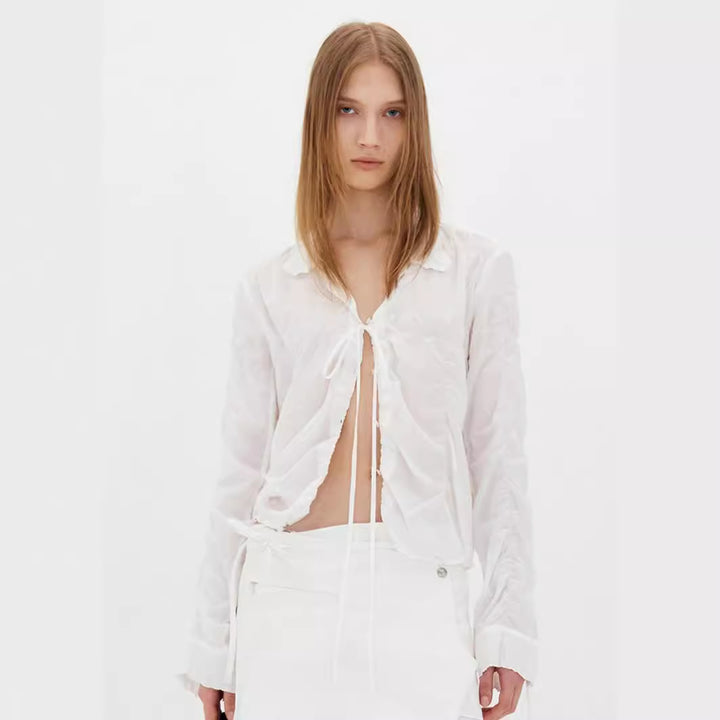 Blouse de lingerie pour femmes avec volants et coupe ajustée Chic & Stil