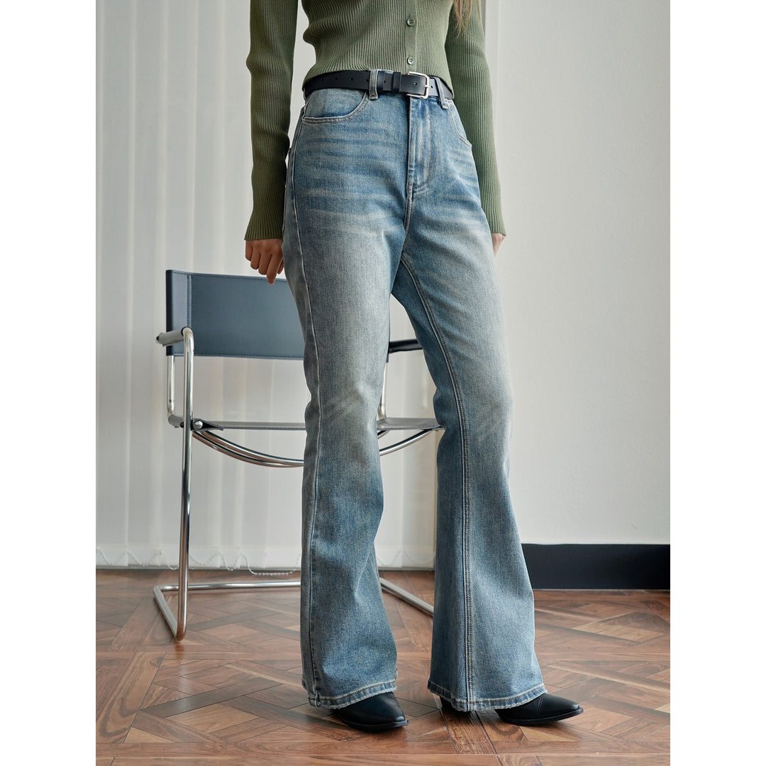 Women's High-Waist Flared Jeans with Vintage Wash and Light Flare Shape Amarae