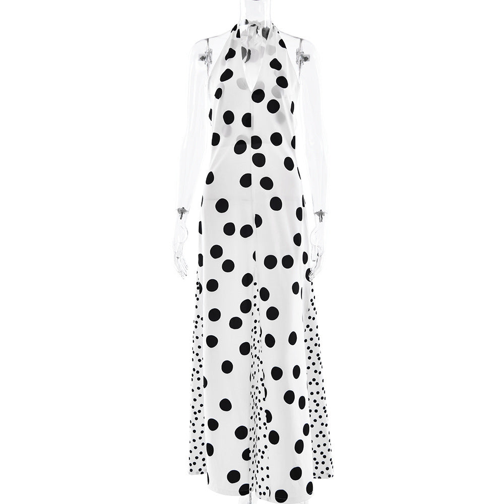 Robe maxi d'été pour femmes avec des accents floraux et un décolleté profond Chic & Stil