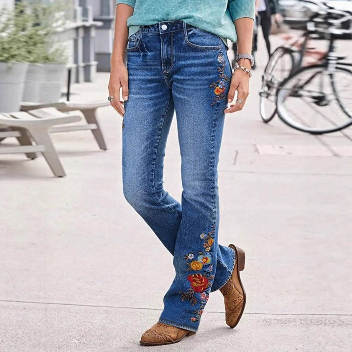 Women's embroidered bootcut jeans with high waist and light stretch Amarae