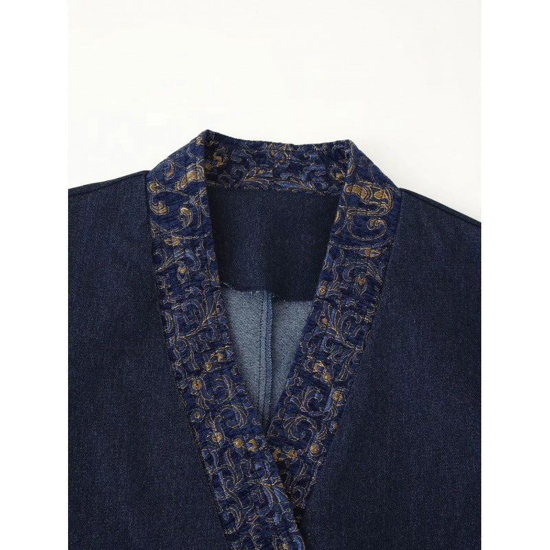 Elegant and modern jacket for ladies with artistic embroidery Lune London