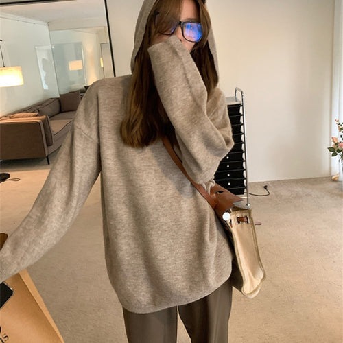 Haut à capuche décontracté pour femmes avec une coupe ample et une finition élégante Chic & Stil