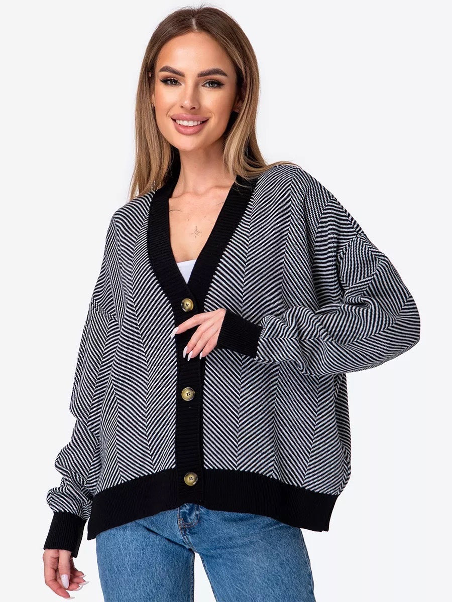 Knitted jacket for women with herringbone pattern and large button details Lune London
