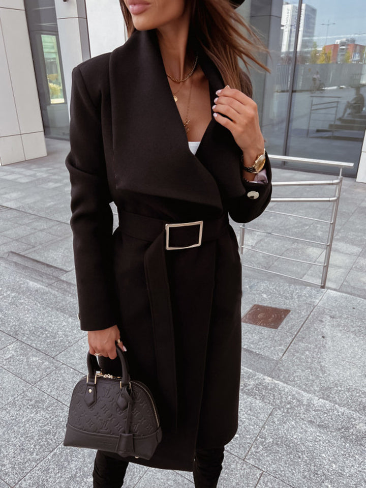 Elegant trench coat for women with belt and textured fabric Amarae