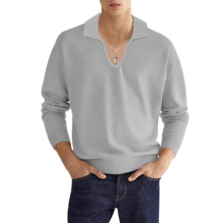 V-neck knitted top for men with structured design Lune London