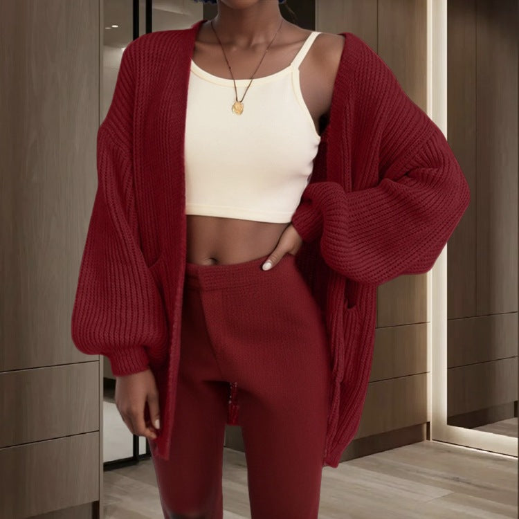 Ladies Large knitted jacket with voluminous sleeves and practical pockets Lune London