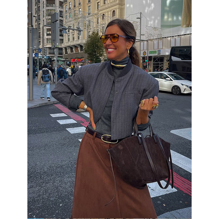 Short jacket for women with textured design and high collar Lune London