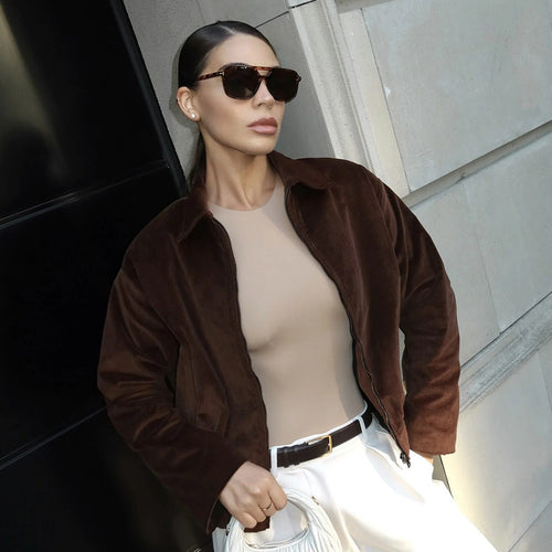Trendy corduroy jacket for women with a relaxed fit and straight collar Amarae
