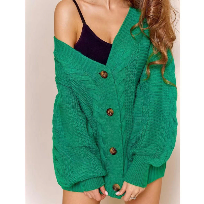 Gilet pour femmes avec profond col en V et grands boutons Chic & Stil