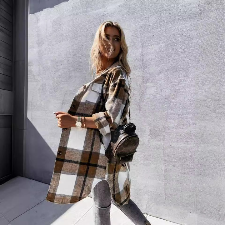 Women's flannel shirt with plaid pattern and breast pocket Amarae