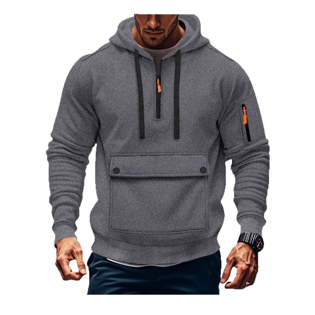 Casual hoodie for men with practical pockets Lune London
