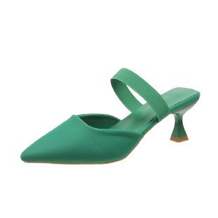 Ladies Slingback Pumps with an elegant pointed design and a comfortable heel strap Lune London
