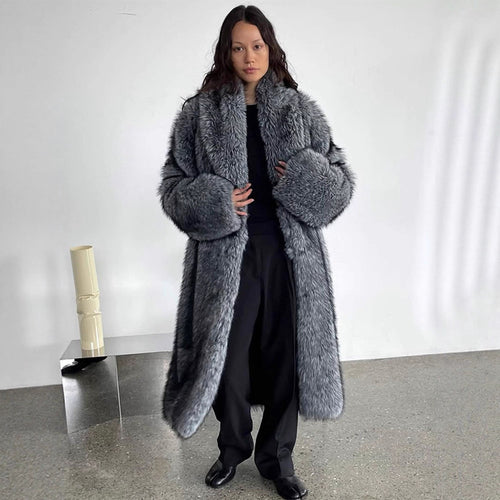 Women Oversize longer Faux Fur Coat with voluminous sleeves Amarae