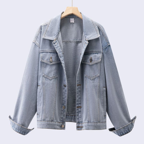 Veste en jean décontractée pour femmes dans une coupe oversize moderne avec poches poitrine Chic & Stil
