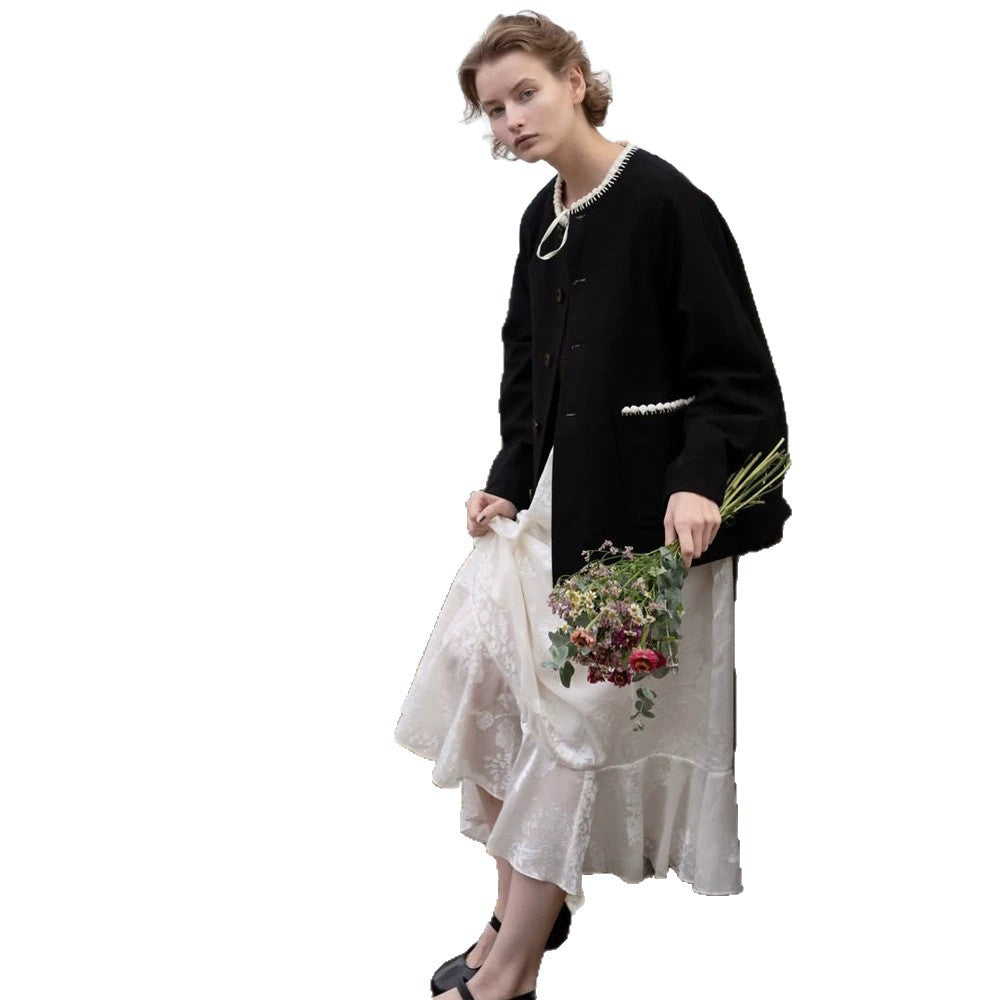Ladies Boxy Short Jacket with Decorative Trim and Applied Pockets Amarae