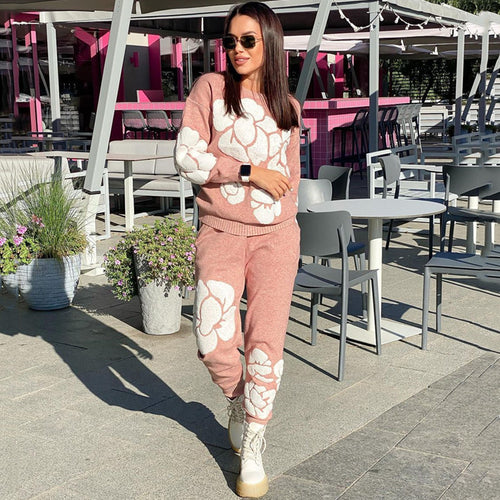 Women's knitted set with floral designs Amarae