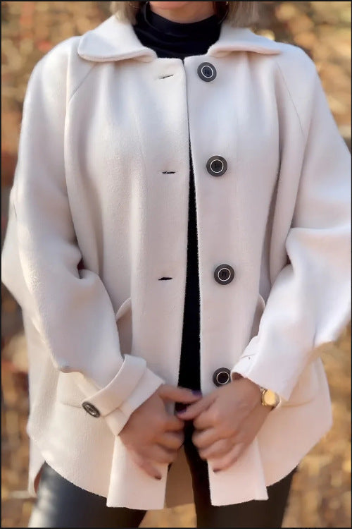 Transitional jacket for women with large collar and practical pockets Lune London