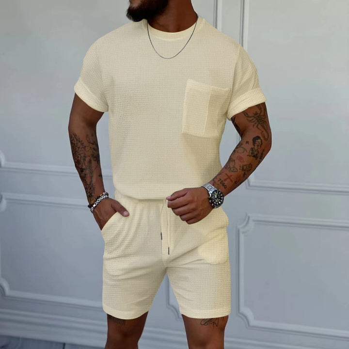 Men's comfortable short-sleeve set with elastic waistband and handy pockets Lune London