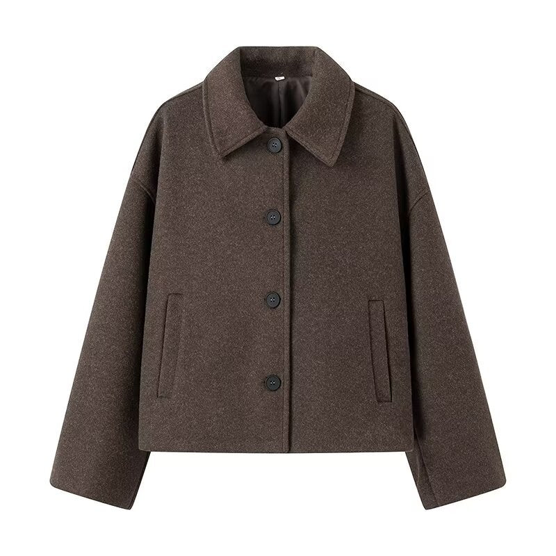 Cropped wool jacket for ladies with a modern cut and practical pockets Lune London