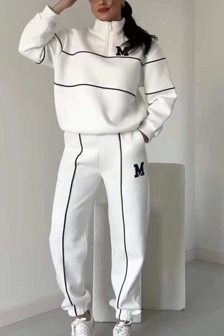 Sporty lounge suit for women with high collar and elastic waist Lune London