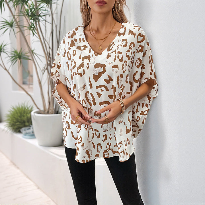 Women leopard print V-neck top Lune London