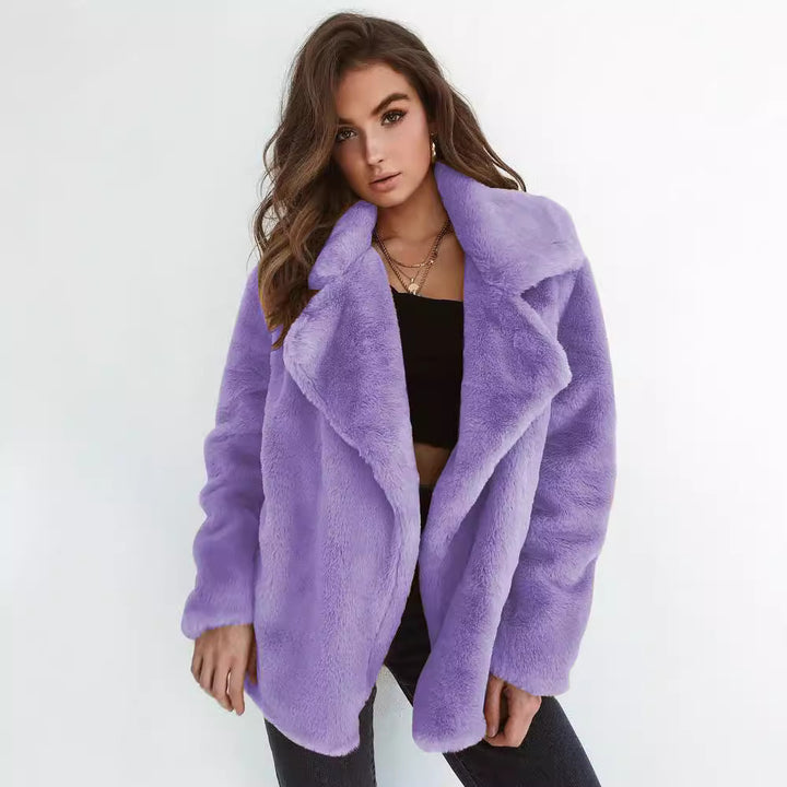 Cozy fleece coat for women with classic lapel Lune London
