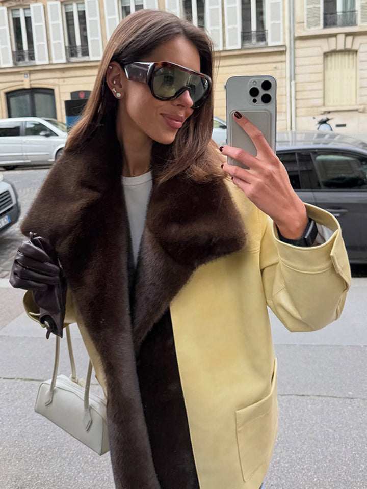 Women Elegant Oversize Coat made of Suede Look with Voluminous Faux Fur Shawl Collar Amarae