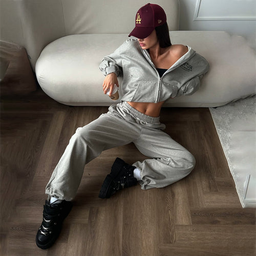 Women's sporty tracksuit set with hoodie and comfortable jogger pants Amarae