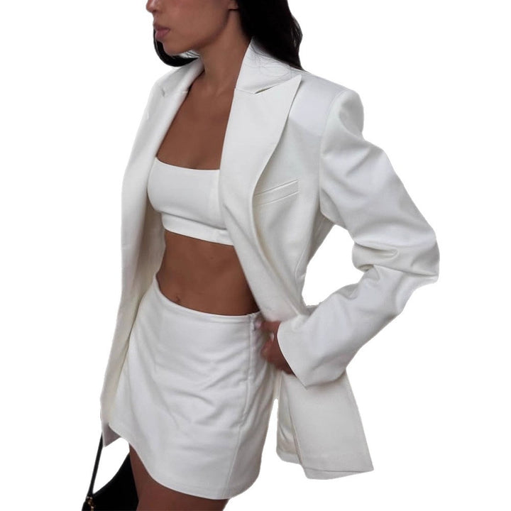 Women Tailored Blazer Coat with Sculptural Shoulder Area and Extended Cropped Silhouette Amarae