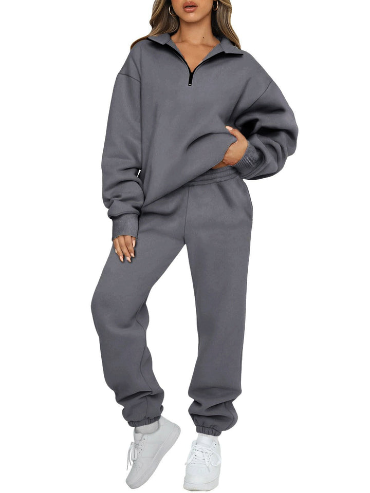 Lune London women's sporty zip sweater and jogger pants set