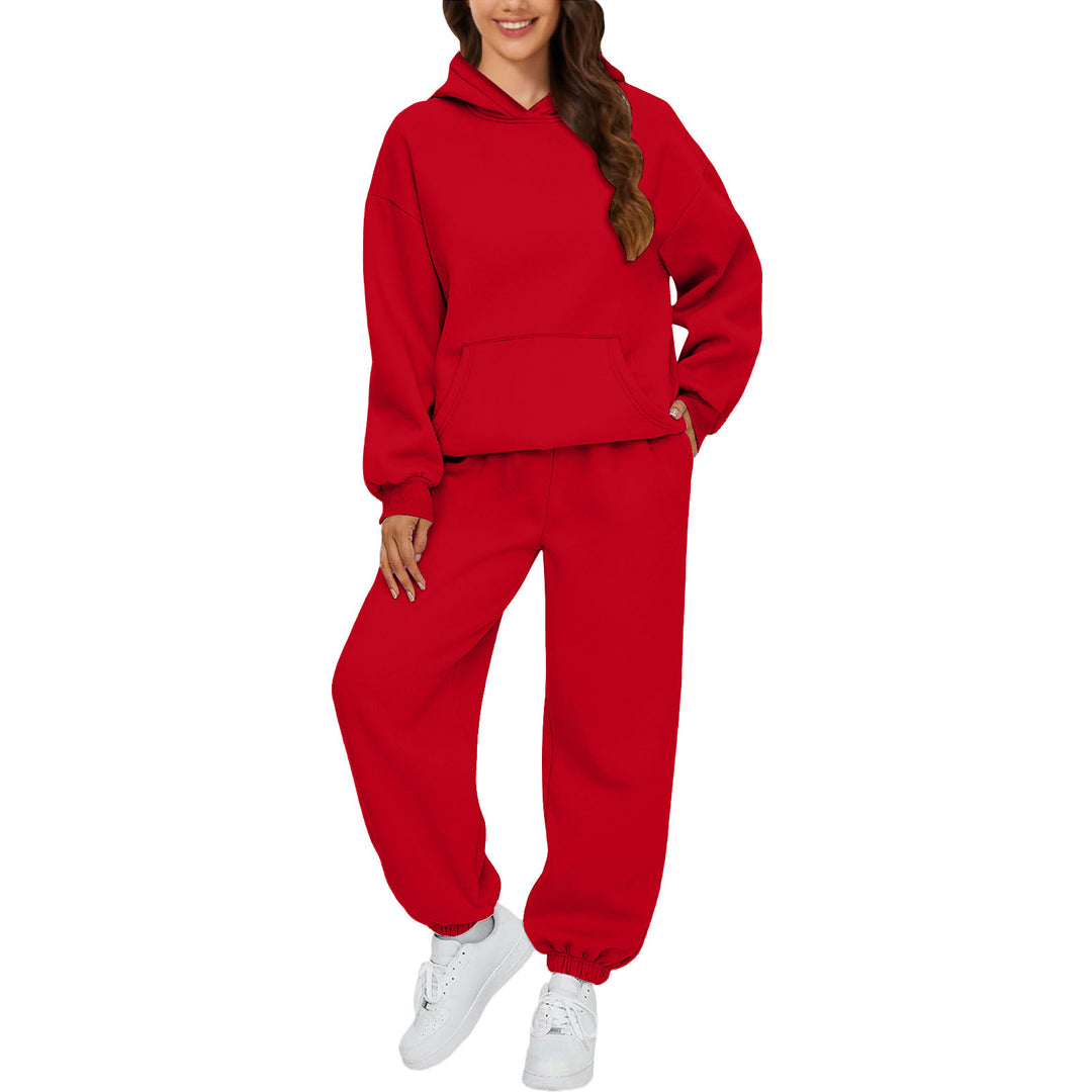 Ladies comfortable tracksuit with practical pockets Lune London
