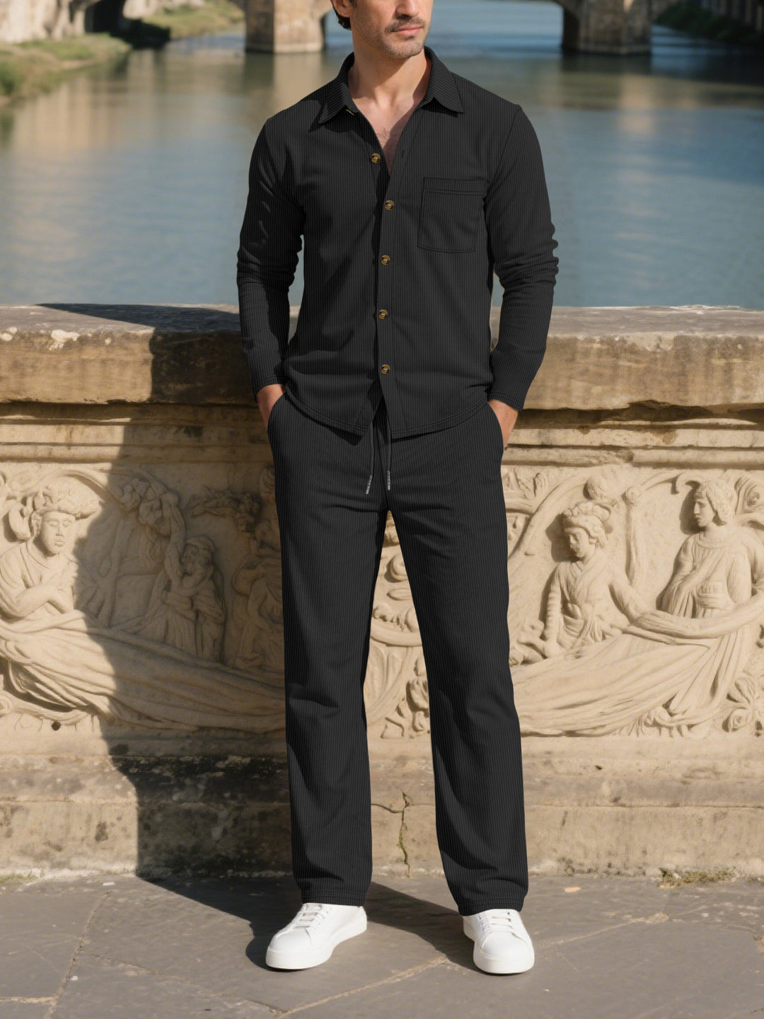 Elegant casual suit for men with structured design and practical pockets Lune London