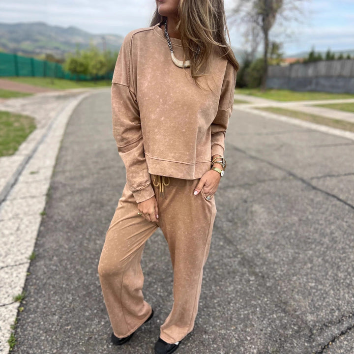 Ladies High Quality and Comfortable Jogging Set Lune London