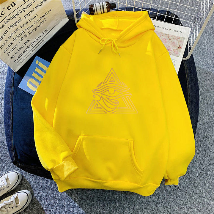 Women's hoodie with artistic graphic design Chic & Stil