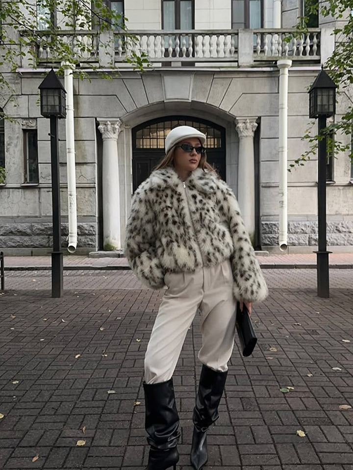 Women’s Short Bomber Jacket made of Faux Fur with Dalmatian Pattern and Stand-Up Collar Amarae