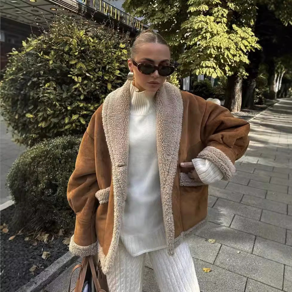 Women cozy transition jacket with soft lining and stylish lapel Lune London