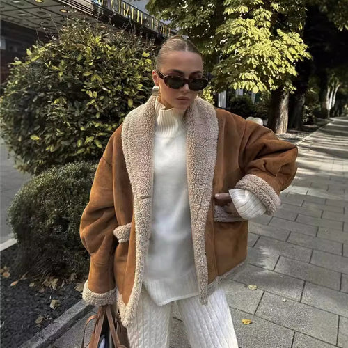 Women cozy transition jacket with soft lining and stylish lapel Amarae