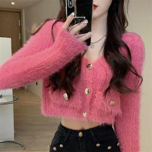 Cardigan en peluche pour femmes avec détails de boutons et poches pratiques Chic & Stil