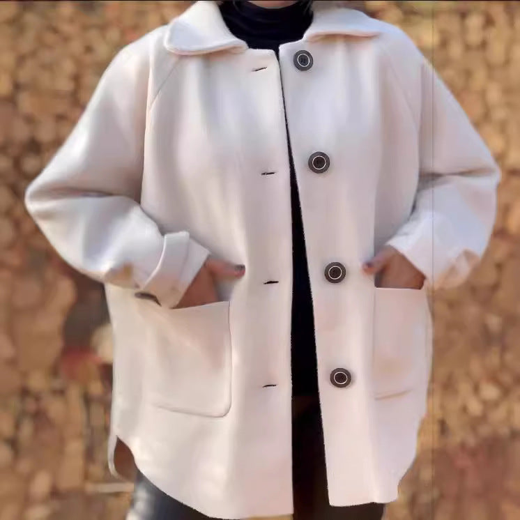 Transitional jacket for women with large collar and practical pockets Lune London