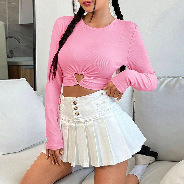 Femme à manches longues cropped avec encolure en cœur et drapé élégant Chic & Stil