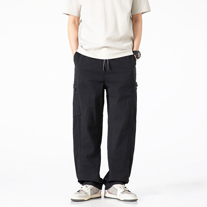 Comfortable cargo pants for men with side pockets and practical back pockets Lune London