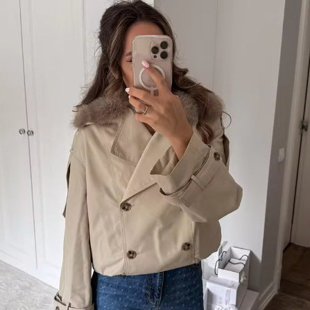 Trendy women's transitional jacket with removable fur collar Lune London