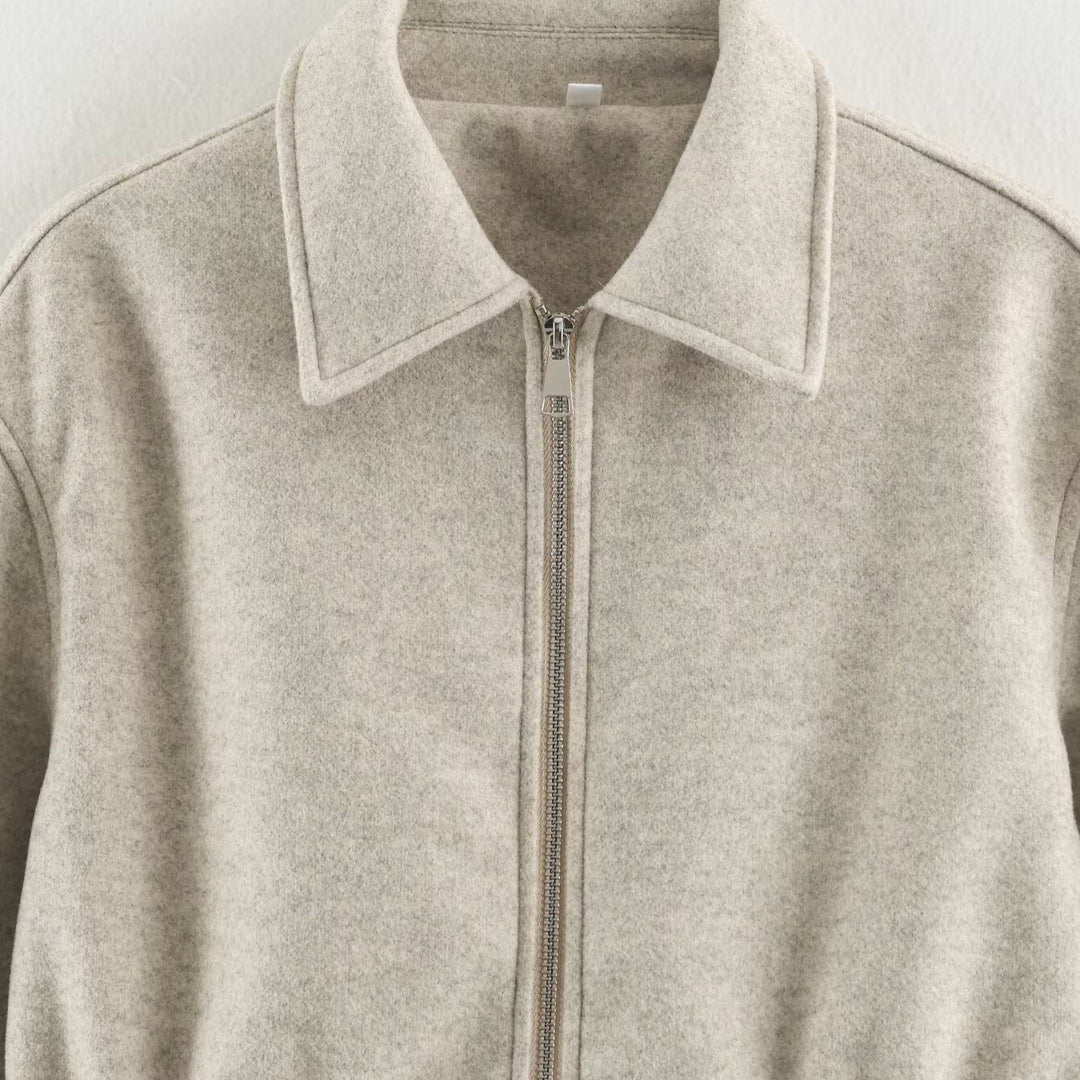 Women's short jacket made of wool blend with drawstring waist and patch pockets Amarae