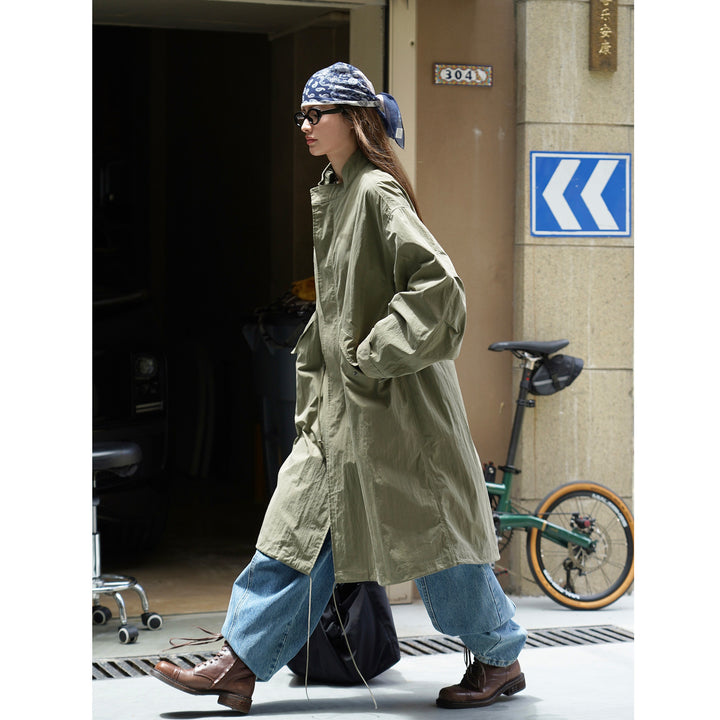Women's Lightweight Oversized Coat with Stand Collar, Concealed Zipper, and Drawstring Hood