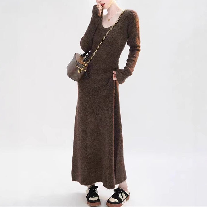 Robe en tricot pour femme avec décolleté en V et manches longues Chic & Stil