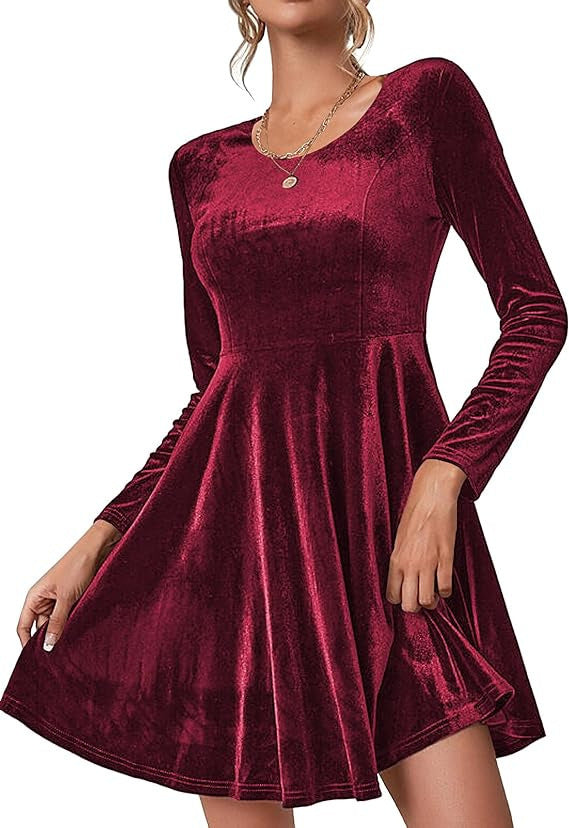 Elegant A-line velvet dress for women with long sleeves Lune London