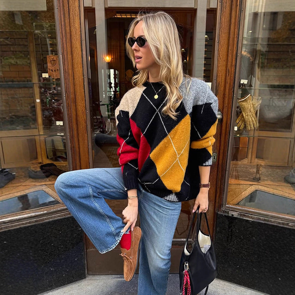 Women's Oversize Argyle Sweater made from Mohair Blend with Round Neck and Contrasting Diamond Details Amarae