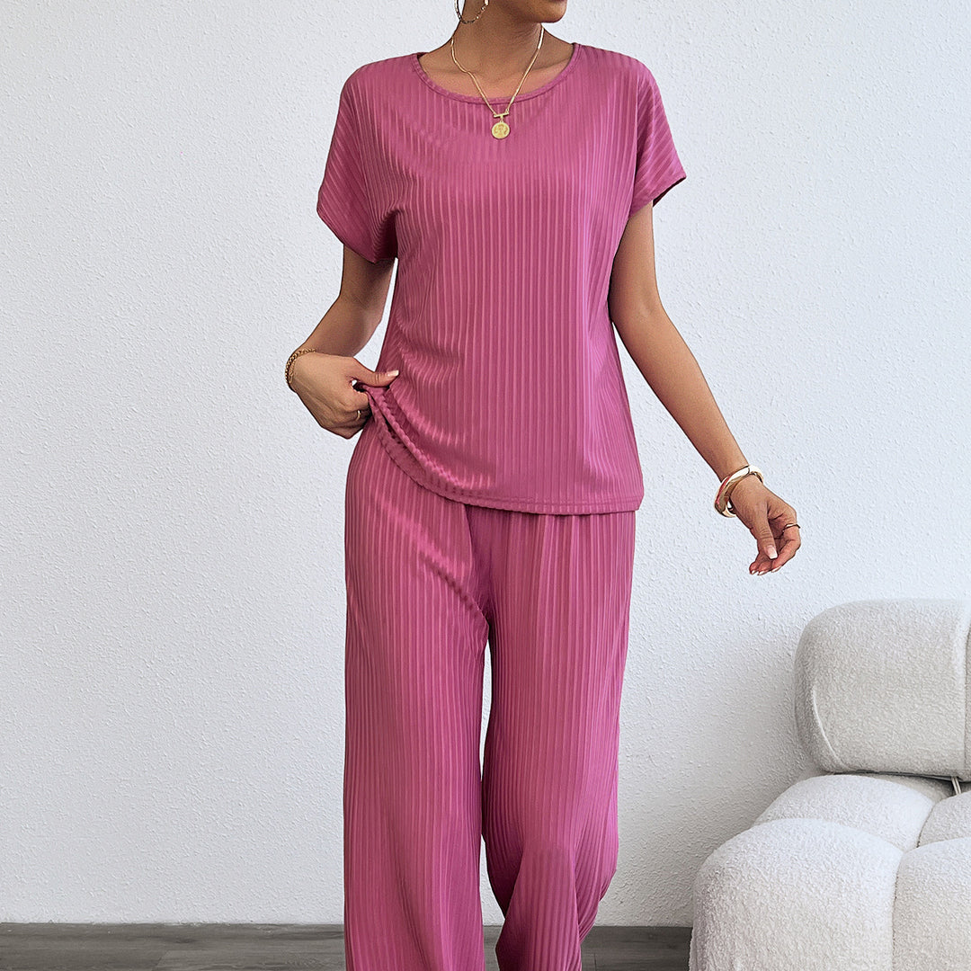 Women's Elegant Lounge Set with Fine Stripes and Relaxed Fit