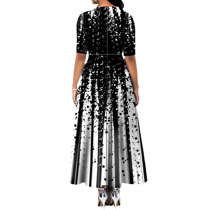 Women Elegant Maxi Dress with an eye-catching pattern and practical pockets Lune London